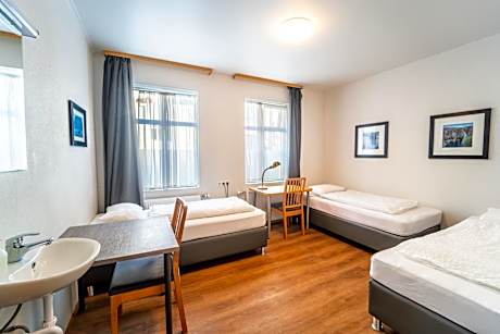 Triple Room with Shared Bathroom