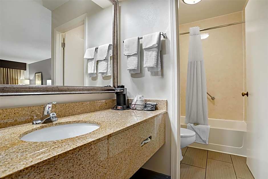 Best Western Airport Inn