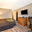 Rodeway Inn & Suites Portland West - Beaverton