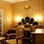 Pope's Suites