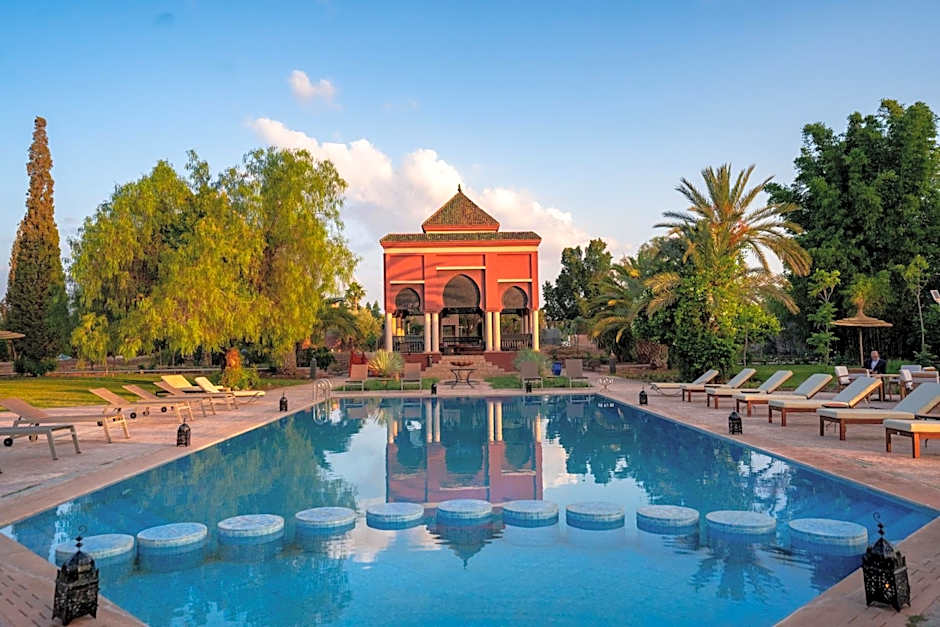 Nomadz Palace