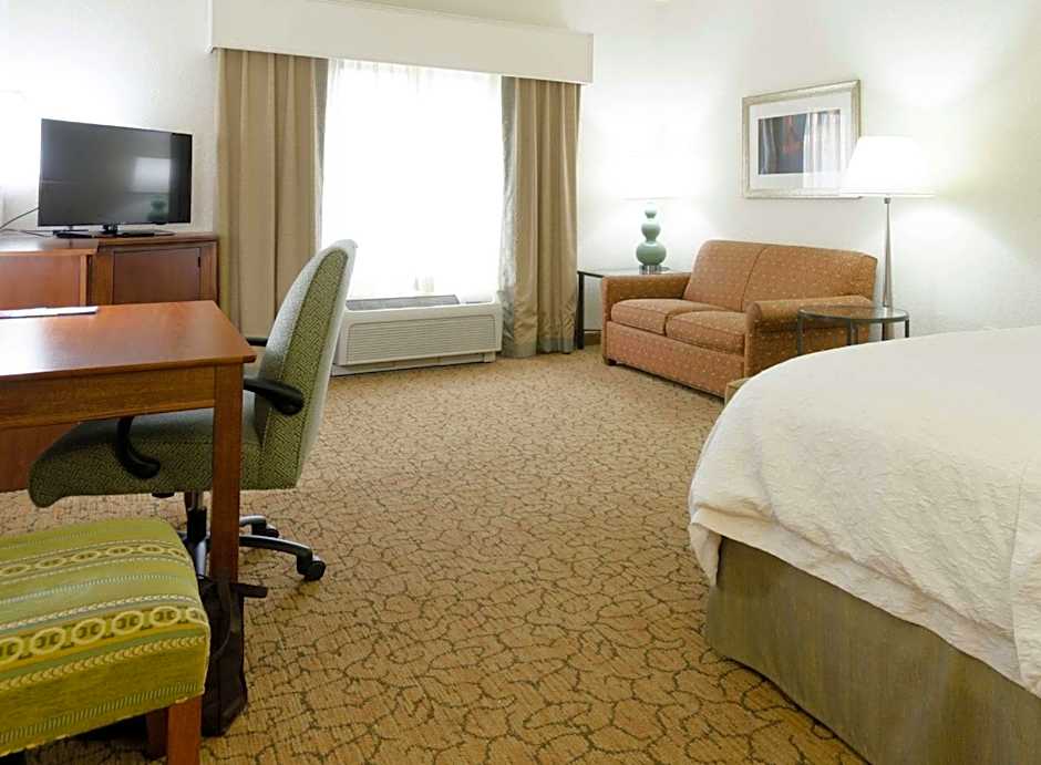 Hampton Inn By Hilton Hickory