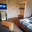 Roy Bridge Hotel