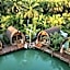Plaiphu Pool Villas