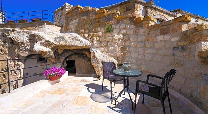 Tulip Cave Suites