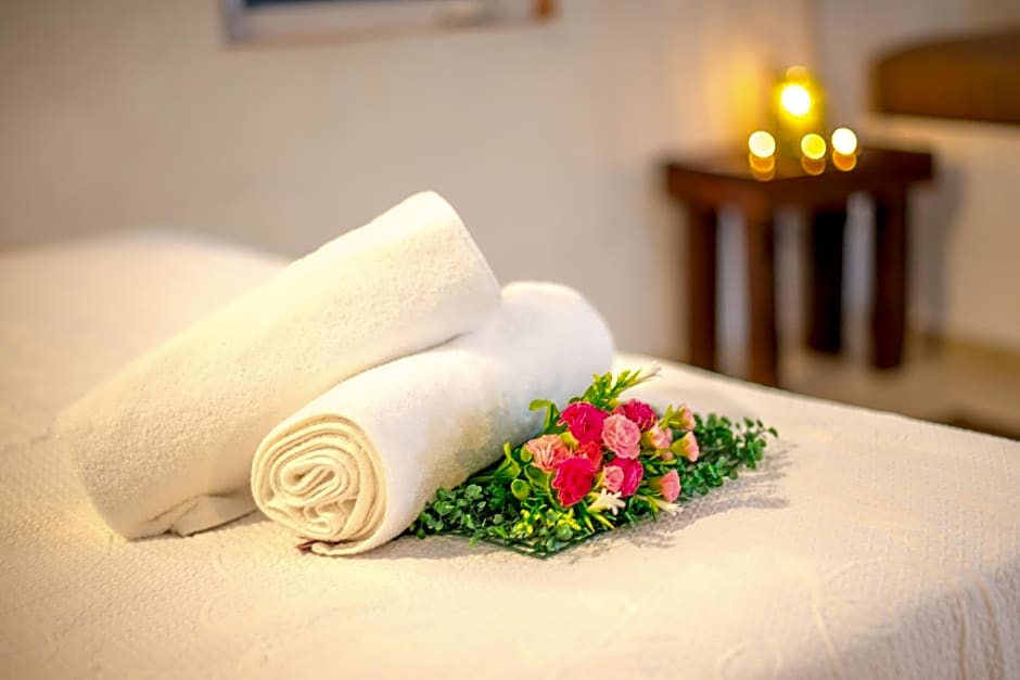 Htl & Villas Comala, alberca , parking, centricas, Petfriendly
