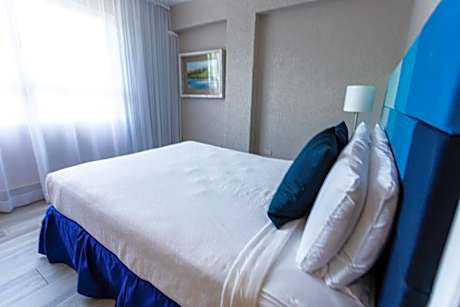 The Wave Hotel Condado