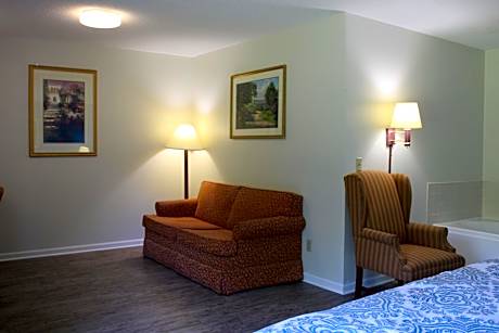 King Room with Spa Bath