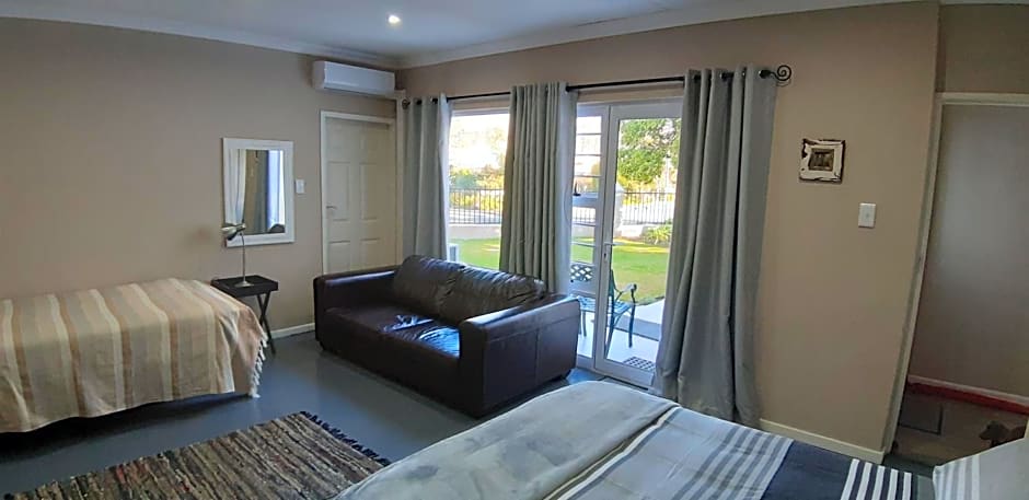 Dennecres4GuestRooms