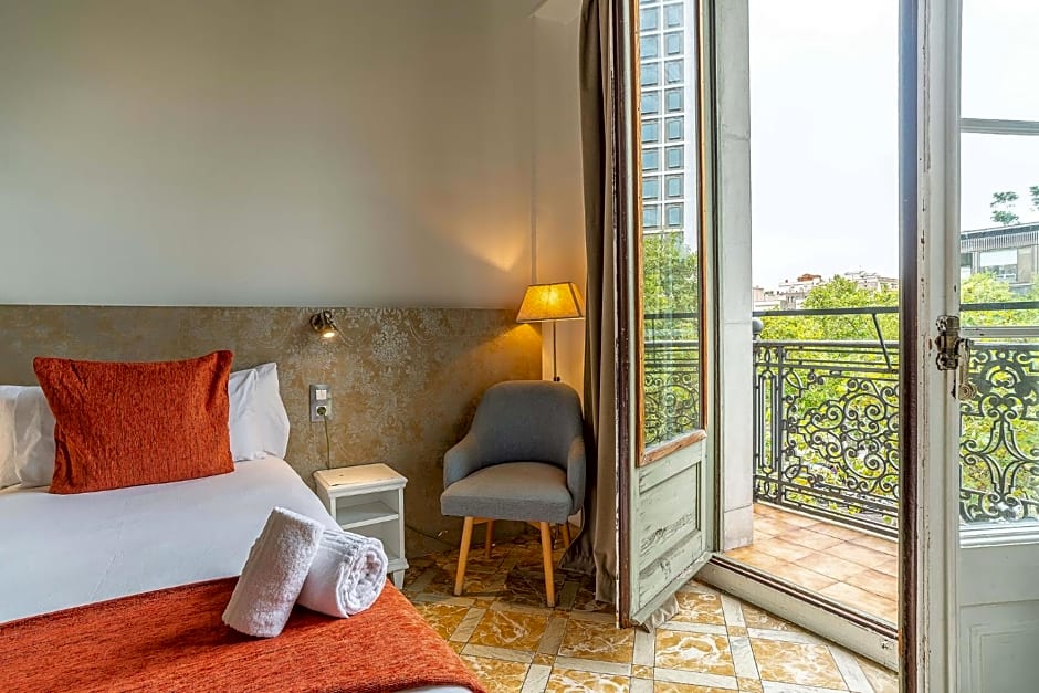 Casa Gracia Barcelona Hostel
