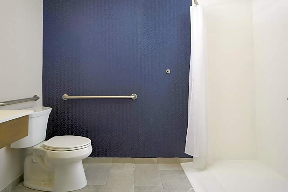 Fairfield by Marriott Inn & Suites Durham