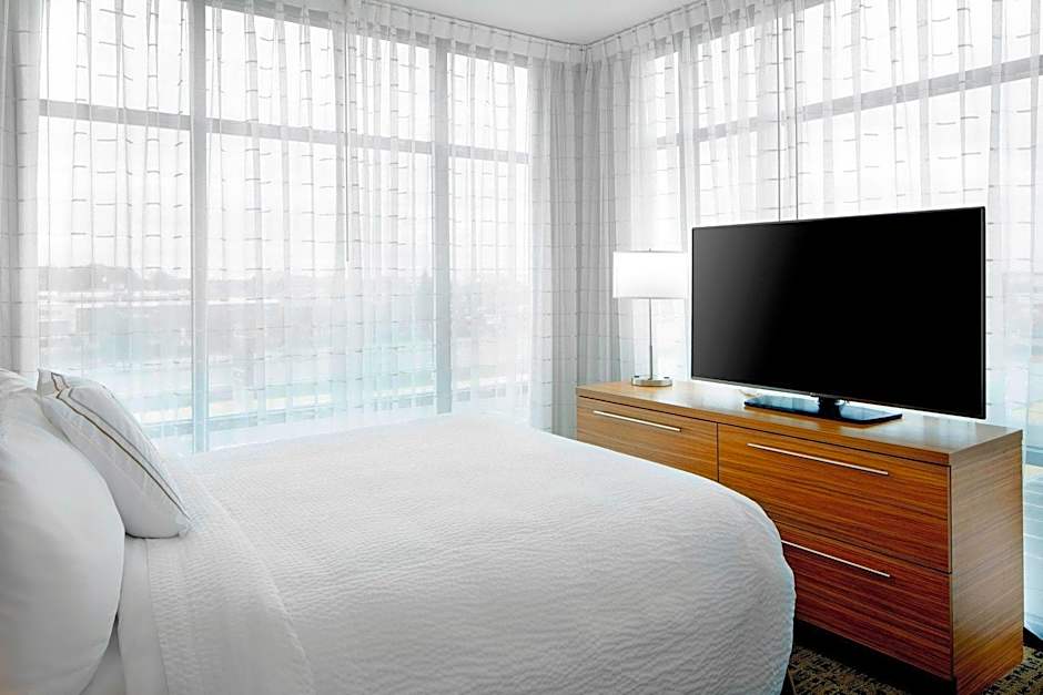 Photo 1 of 11 of 1 Bedroom 1 Queen Bed with Sofabed Suite