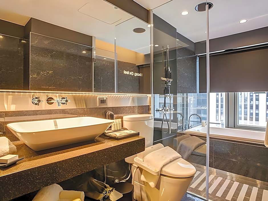 CHECK inn Taipei Nanjing