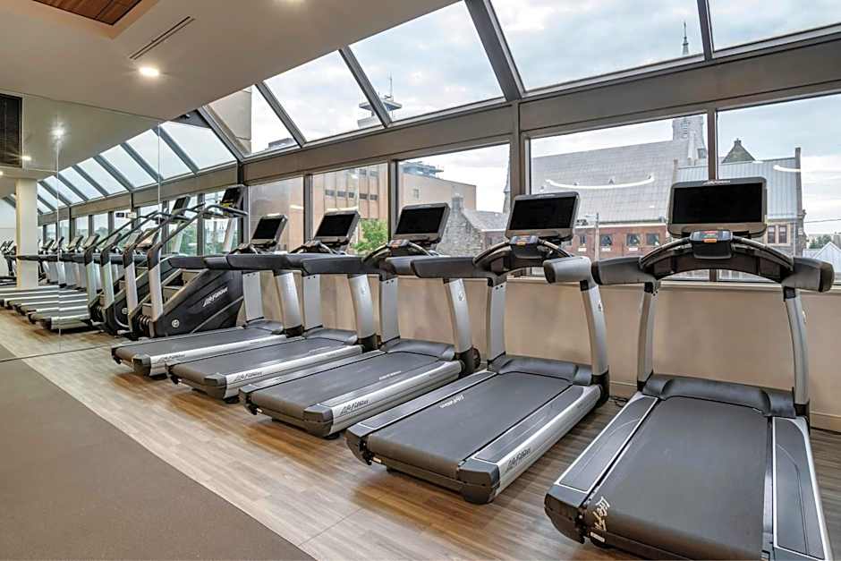 Sheraton Suites Wilmington Downtown