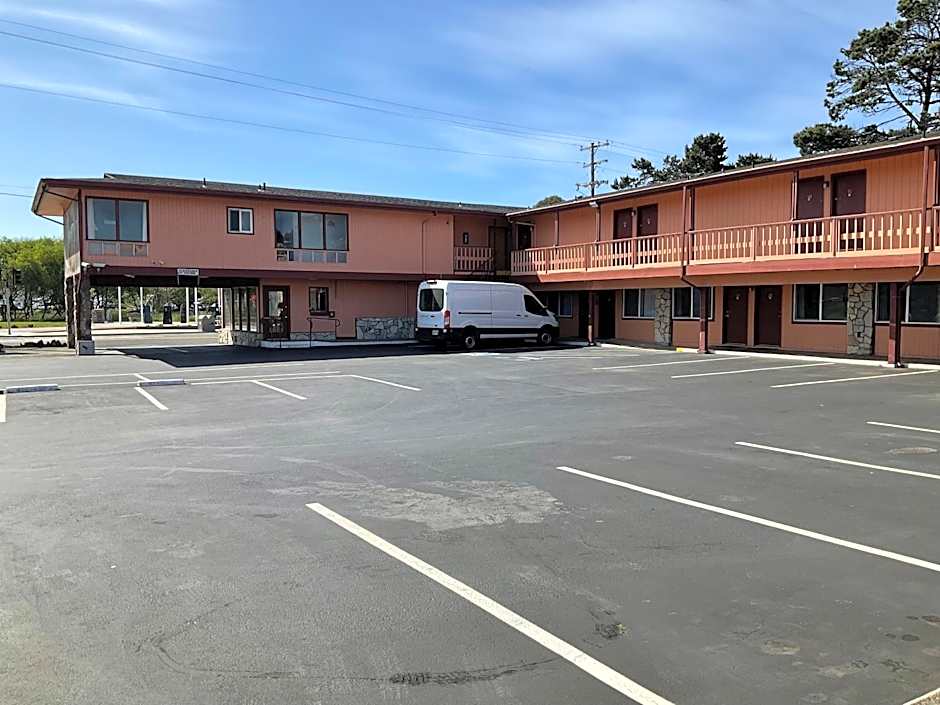 Front Street Inn