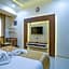 Hotel Wisteria blue