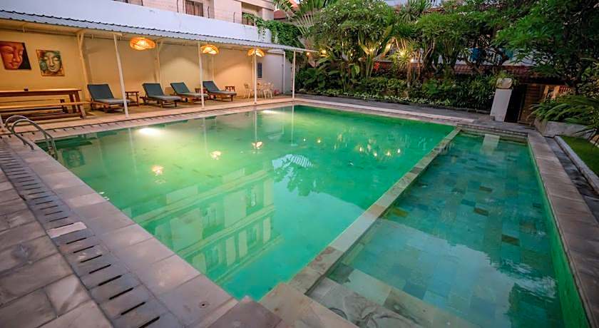 Hotel Palm Garden Kuta