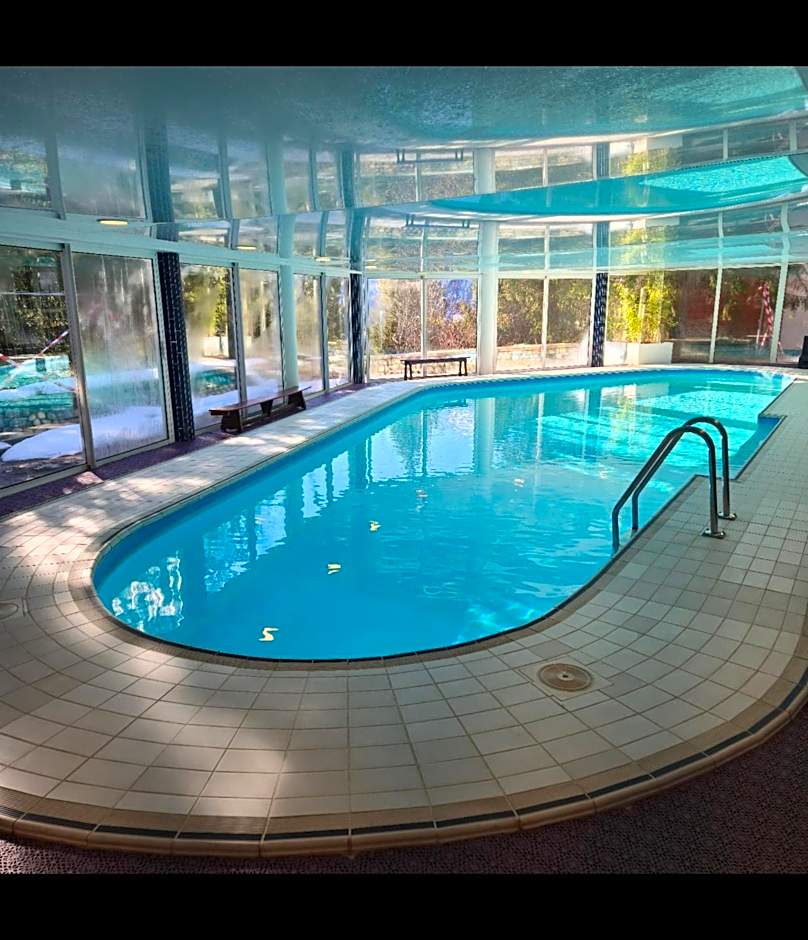 Chambre Hôtel Ibiza Spa - Hammam - Jacuzzis - Piscine Chauffée