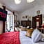 Unique Double Room in 17-century Sintra Center Home with snooker, piano, patio and BBQ