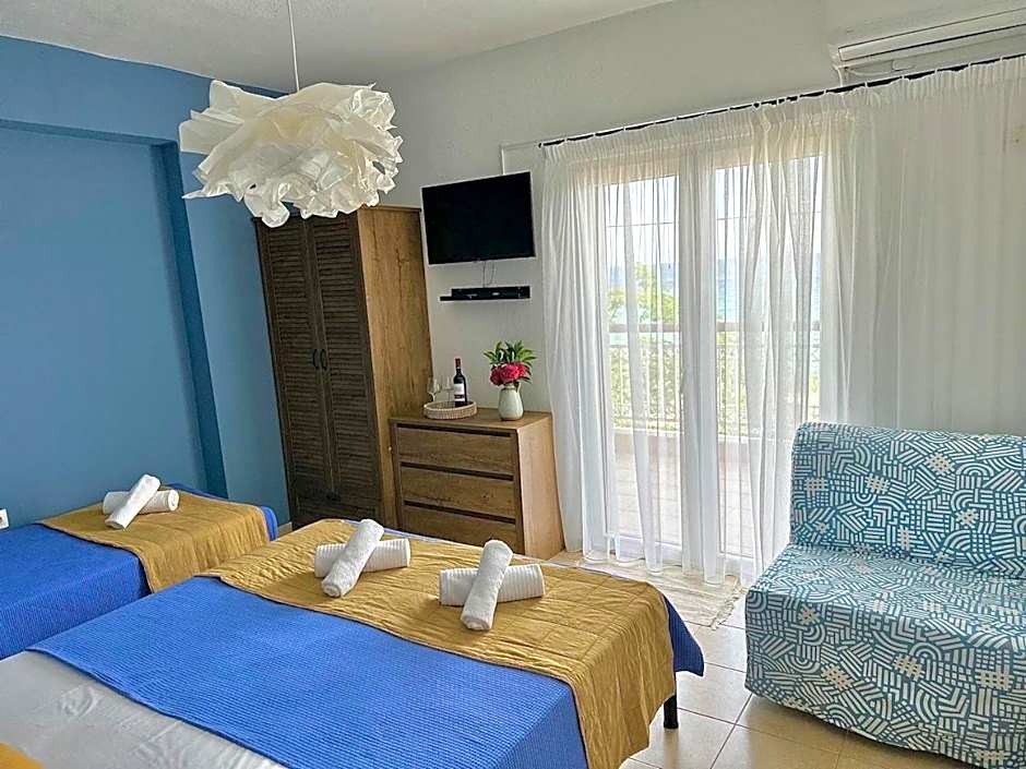 La Scala family apartments