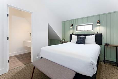 Loft Suite
