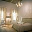 Breathtaking 4BD Apt 5min Walk to Duomo