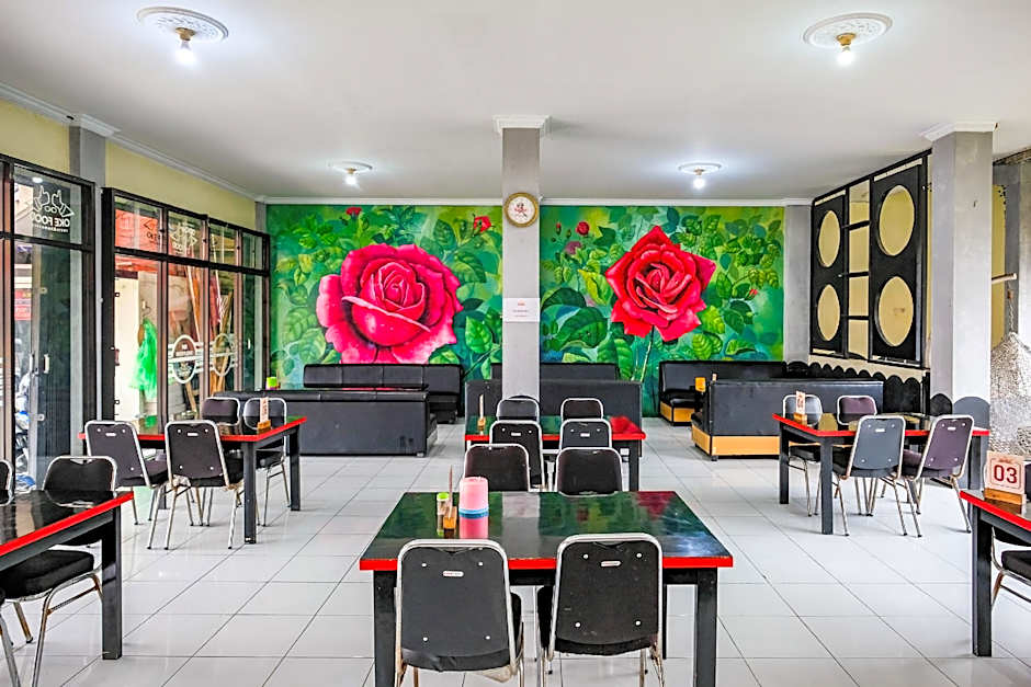 RedDoorz Syariah near Alun Alun Wonosobo 4