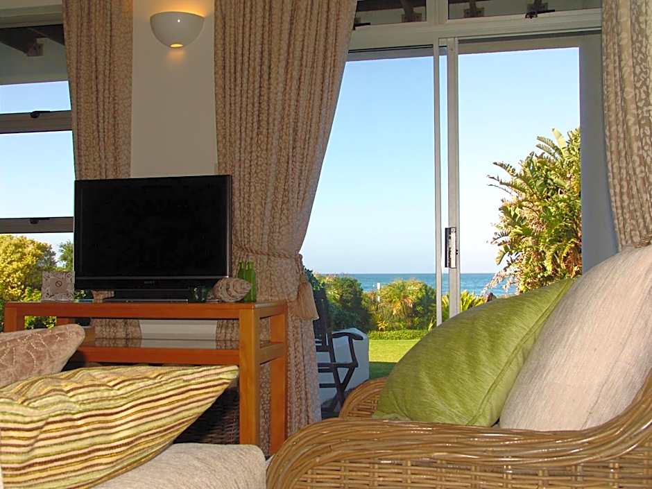 Diaz 15 House on the Bay