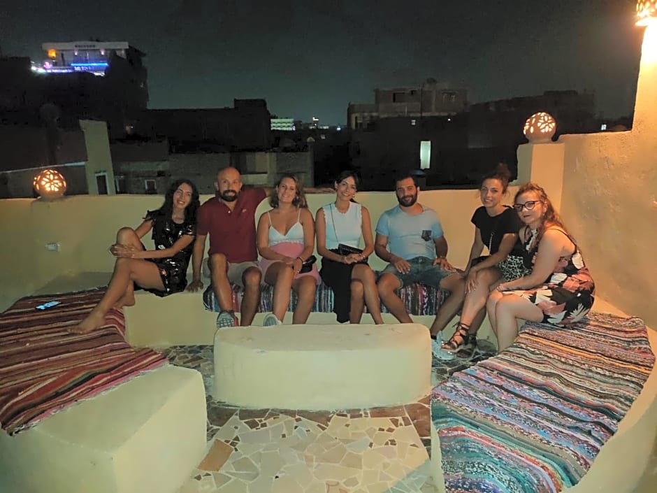 Anubis kingdom Pyramids View