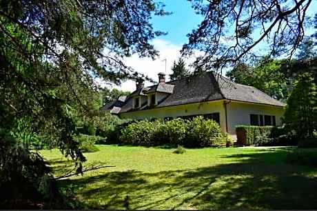 LES GENEBRUYERES - L'HISTOIRE D'UN REVE