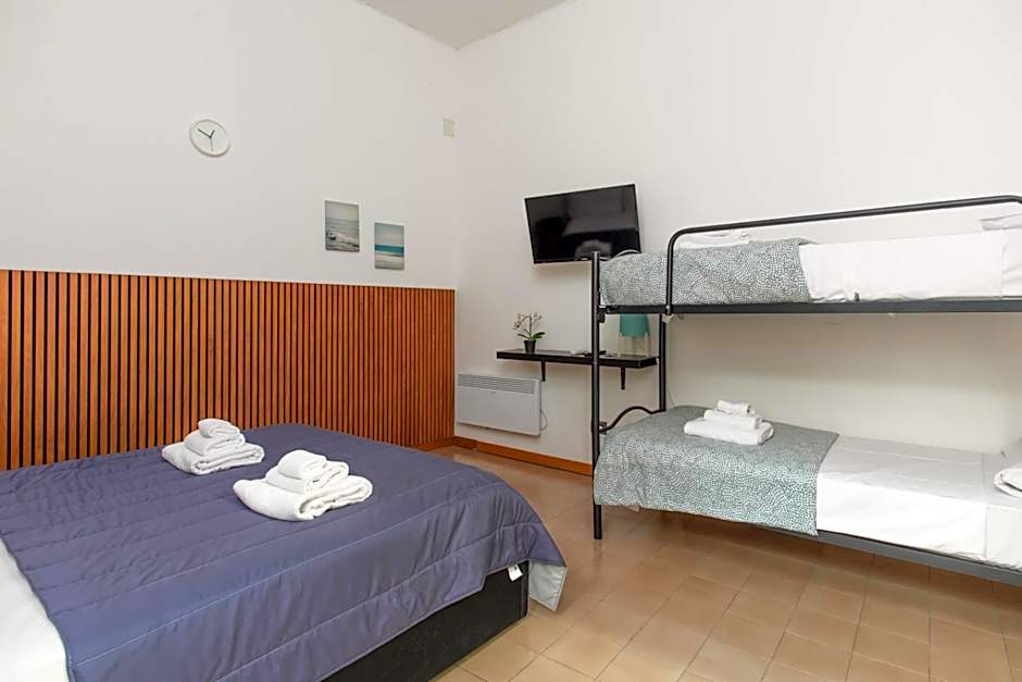 Inside Chiaia Rooms