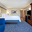 Holiday Inn Express & Suites Cincinnati Riverfront By IHG