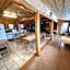 Ute Bluff Lodge, Cabins and RV park