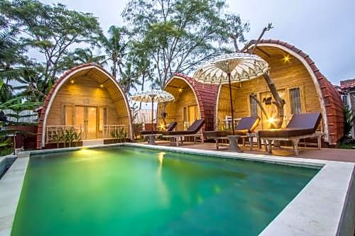 Puri Lumbung Village