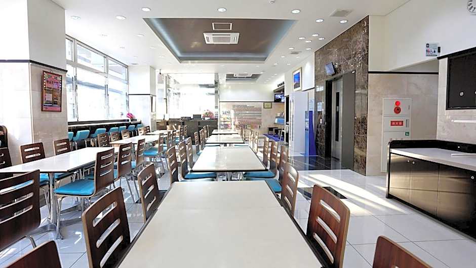 Toyoko Inn Fukuyama-eki Shinkansen Minami-guchi