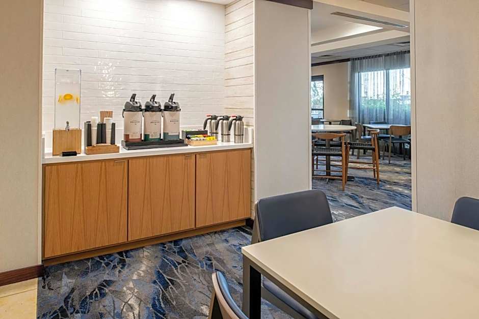 Fairfield Inn & Suites by Marriott Santa Maria