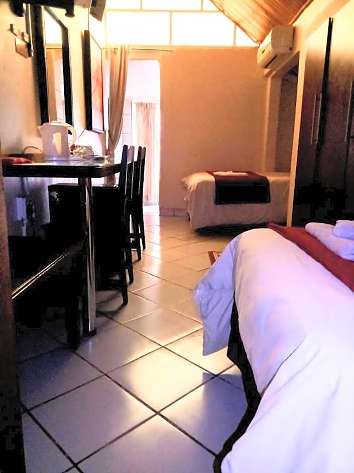 Foto 1 daripada 4 — Standard 2 Beds