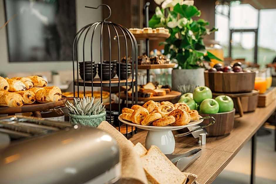 Radisson Blu Hotel at Porsche Design Tower Stuttgart