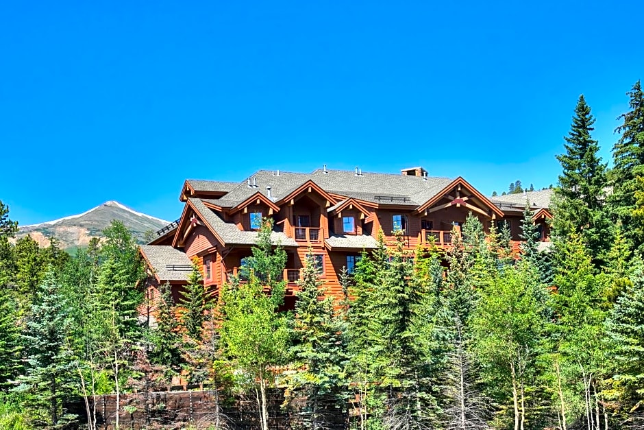 Mountain Thunder Lodge