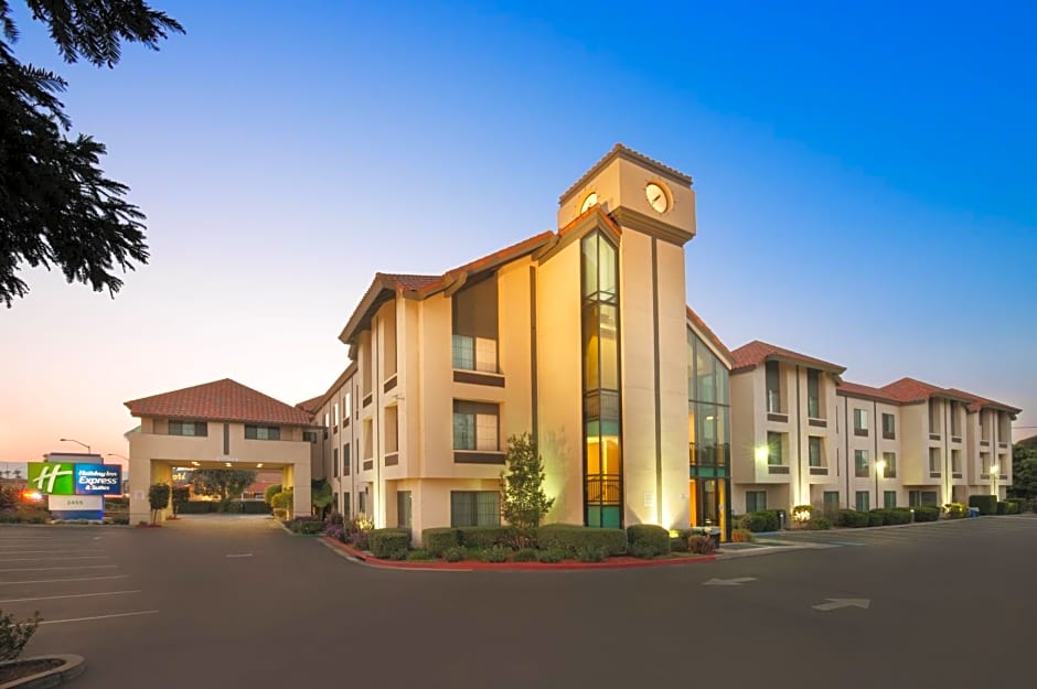 Holiday Inn Express Hotel & Suites Santa Clara - Silicon Valley