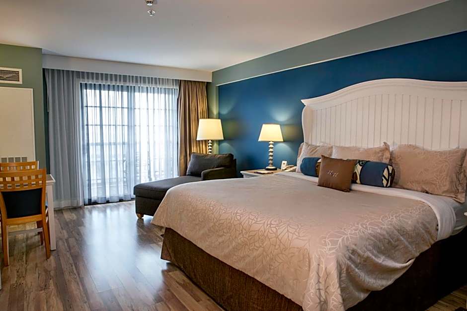 Watkins Glen Harbor Hotel