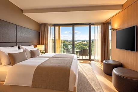 Junior King Suite with Balcony and View