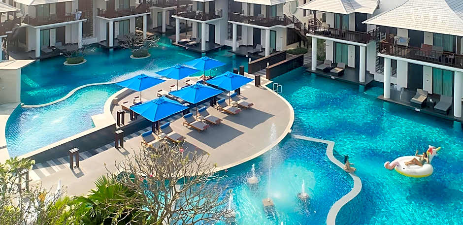 Z Through By The Zign Hotel