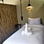 Central Guesthouse Chiang Rai - Bread & Breakfast