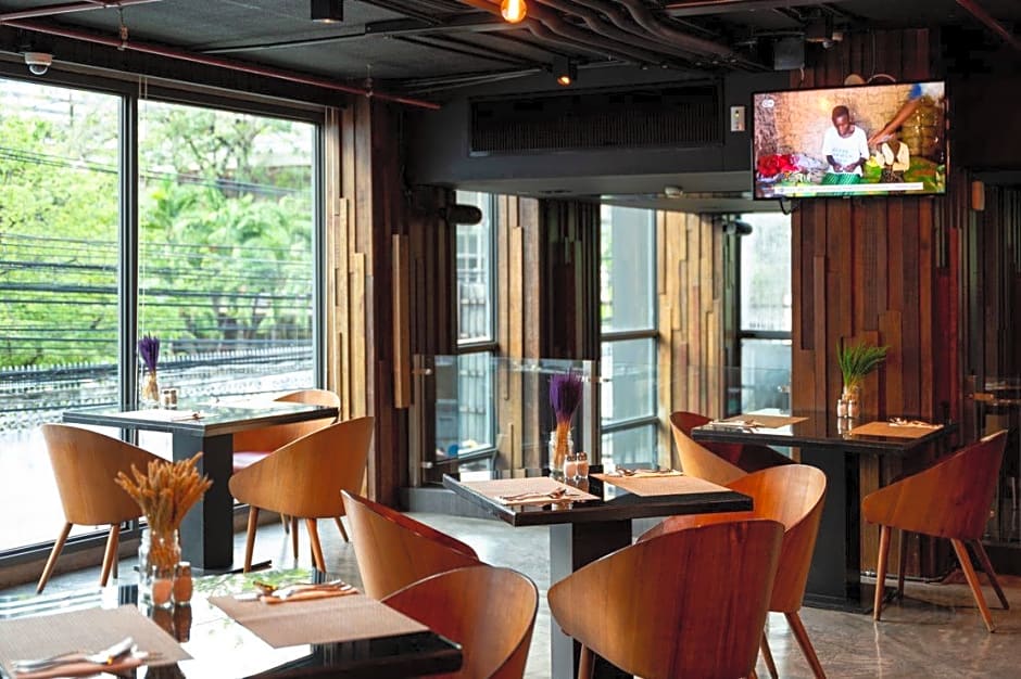 Maitria Mode Sukhumvit 15 Bangkok - A Chatrium Collection