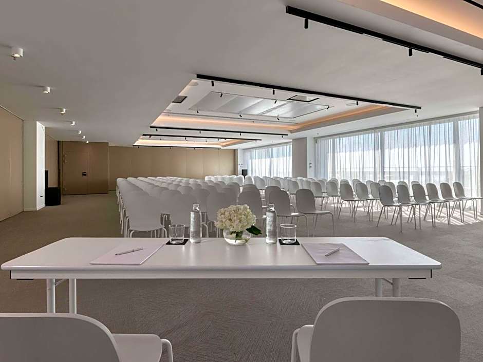 Mercure Patras Astir