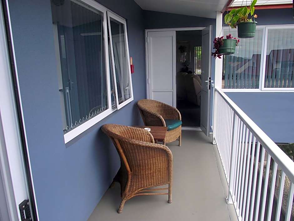 Avenue Heights Motel