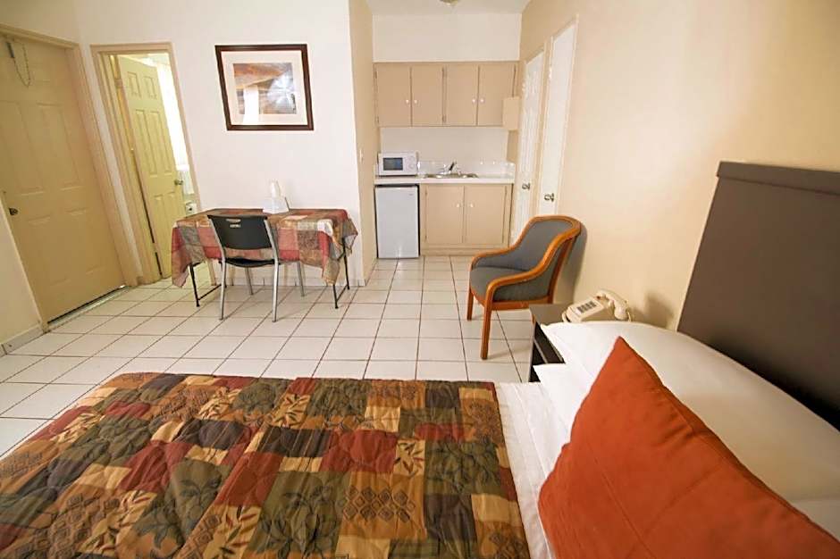 Parkway Inn