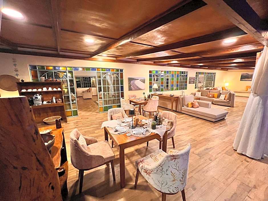 Pink Flamingo Boutique Hotel