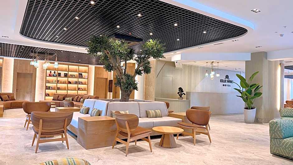 Blue Wave Suite Hotel